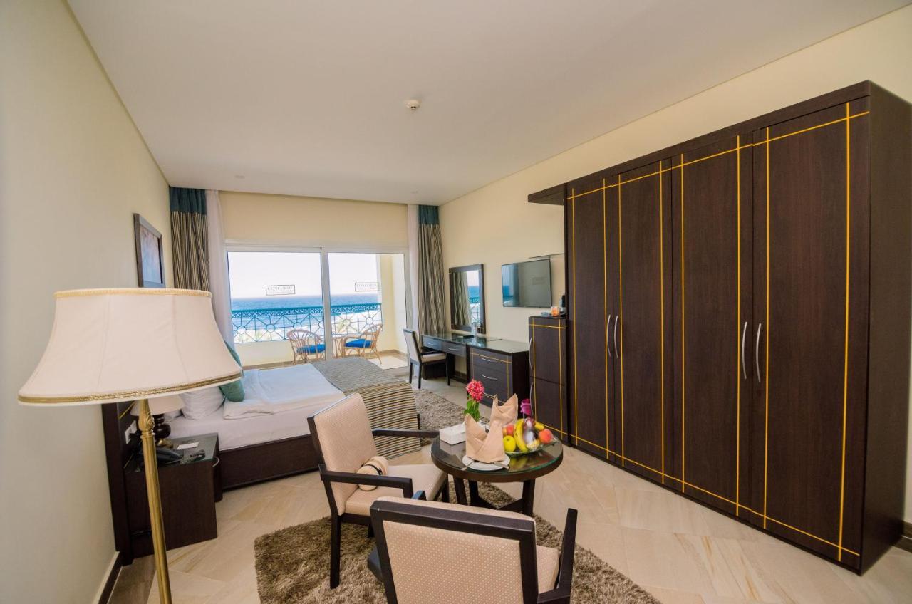 Deluxe Double or Twin Room Sea View
