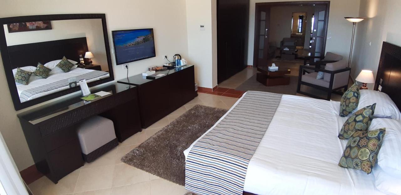 Deluxe Suite Beach Front View