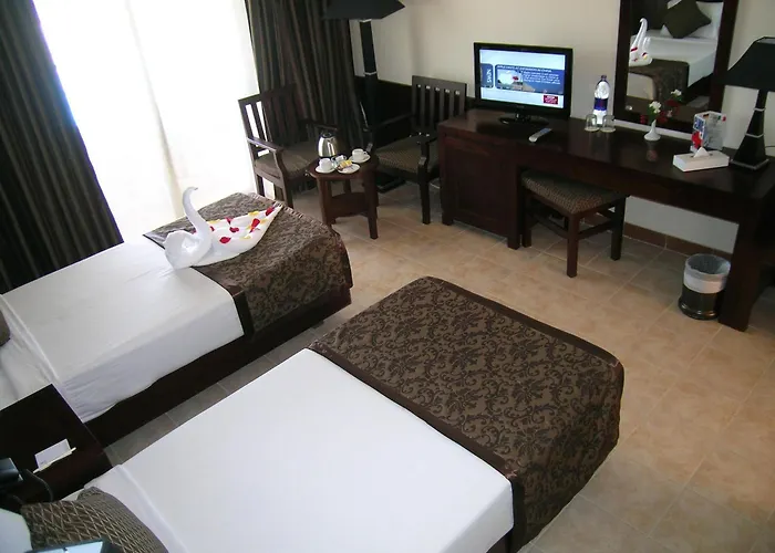 Royal Brayka BeachResort Hotel